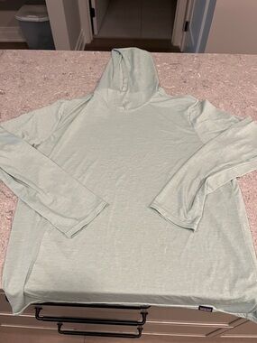 Men's Lightweight Hooded Sweater in Pale Mint